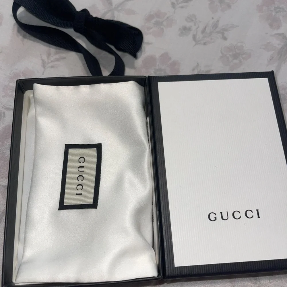 gucci cardholder - Picture 2 of 3